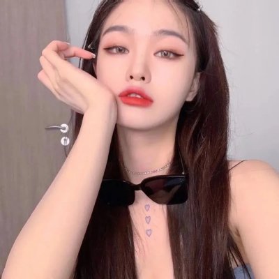 冲破樊笼走彩凤